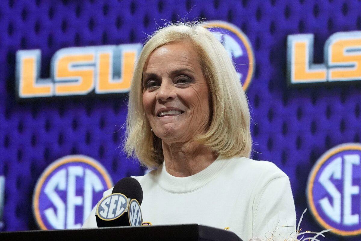 “Is She Auditioning for Coco 2?”: Kim Mulkey’s Outfit Turns Heads During LSU vs Texas Showdown 