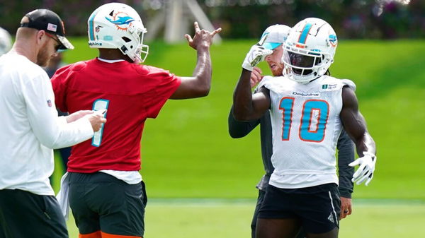 He's the best in the league' - Record-breaking Dolphins receiver Tyreek Hill  applauds Tua Tagovailoa