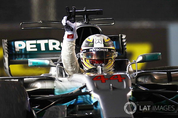 f1-singapore-gp-2017-race-winner-lewis-hamilton-mercedes-amg-f1-5591287