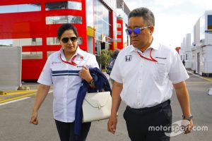 article-image