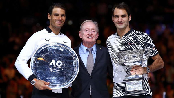 federer-nadal-australian-open-2017-trophy