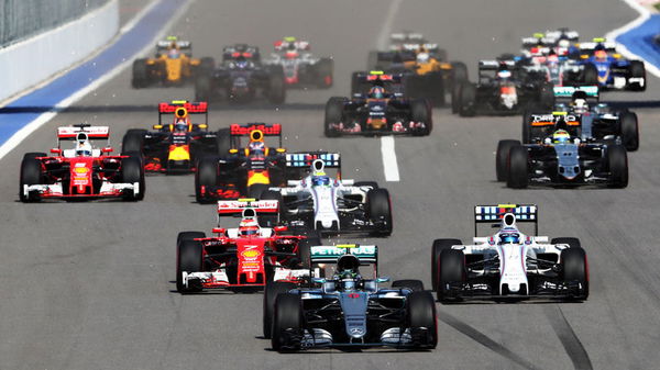 formula-1-f1-formula-one-grid-start_3786093