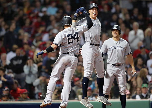 New York Yankees fans ecstatic to see Andy Pettitte added as advisor to  Aaron Boone