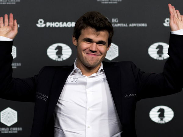 hess Grandmaster, Magnus Carlsen Imagem Editorial - Imagem de