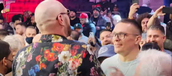 VIDEO: Tyson Fury and Oleksandr Usyk Face Off for the First Time ...