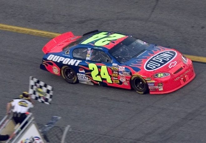 Jeff Gordon passed Dale Earnhardt Jr. with six laps to go Sunday, then held off Kurt Busch at the end to win the Daytona 500 for the third time.