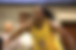article-image