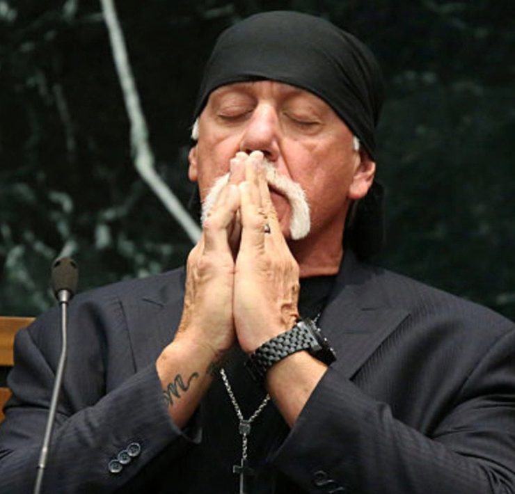 Before Meeting 50 Cent, WWE Legend 'Savagely' Called Out Hulk Hogan During  Their Brief Rap Beef in 2003 - EssentiallySports