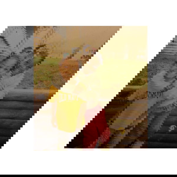article-image