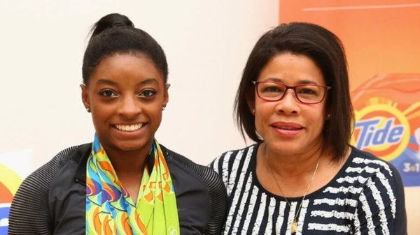 Nellie and Simone Biles