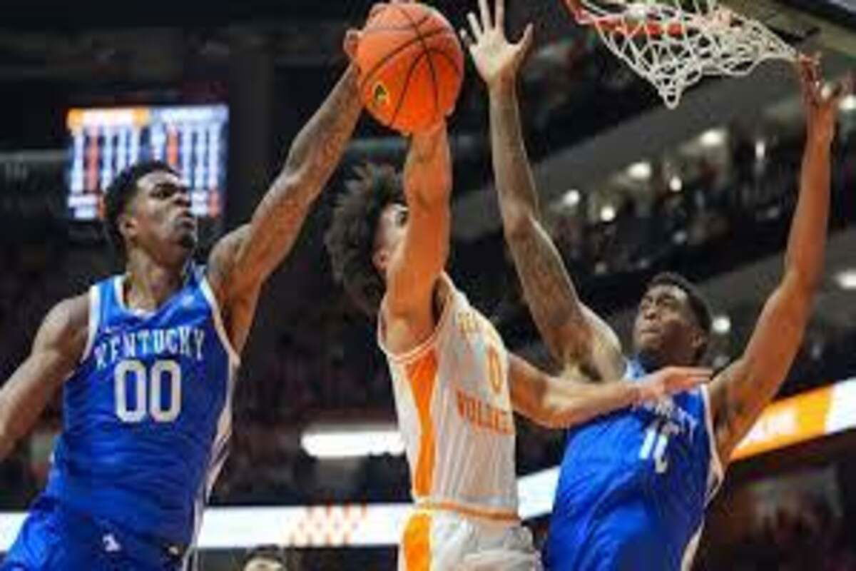 Mark Pope Takes Urgent Action After Kentucky Secures Miraculous Comeback Vs Tennessee