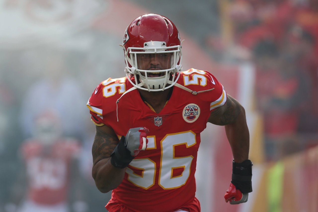 Chiefs Legend Derrick Johnson Inducted Into the Team’s Hall of Fame at Colts Game