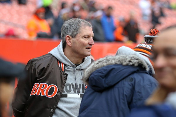 CLEVELAND OH DECEMBER 23 Cleveland Browns alumni Bernie Kosar on the field prior to the National