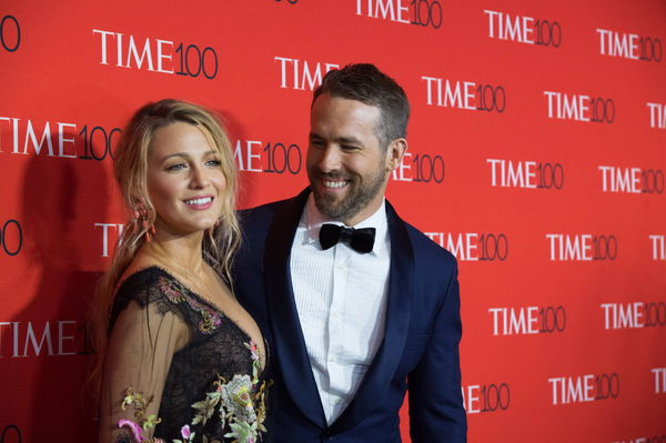 Bilder des Tages Blake Lively and Ryan Reynolds arrive on the red carpet at the TIME 100 Gala at Fre