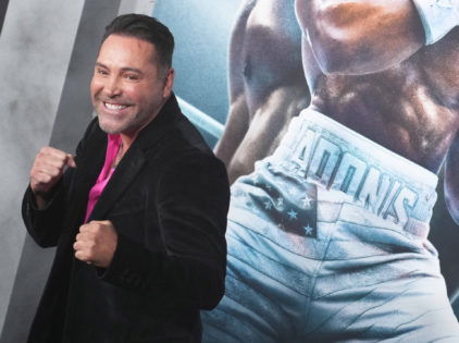 “This Guy Doesn’t Know That Kicks Can Be Thrown”: Oscar De La Hoya’s Advice to Sean Strickland During Israel Adesanya Fight Draws Wild Reactions From Combat World