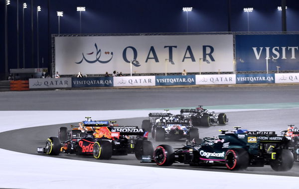 START F1 GP Katar mit HAMILTON Lewis F1 FIA Grand Prix von Qatar 2021 am 20.11.2021 in Doha *** START F1 GP Qatar with H