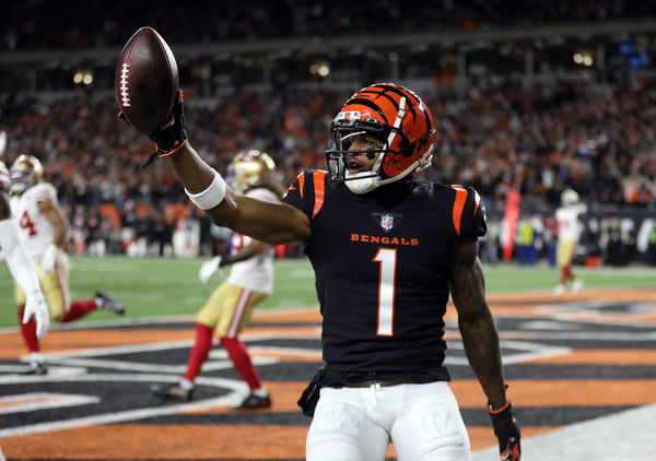 Cincinnati Bengals wide receiver JaMarr Chase (1) celebrates his touchdown catch against the San Francisco 49ers during