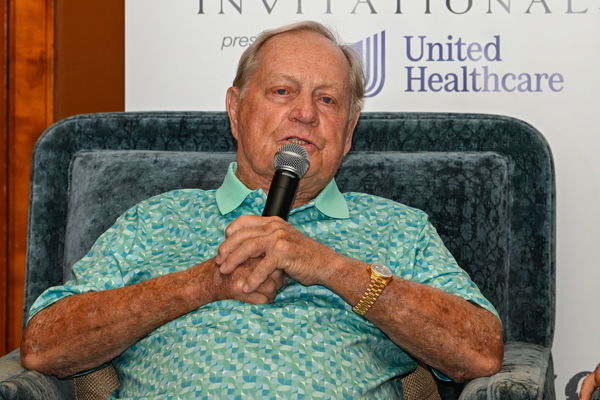 THE WOODLANDS, TX &#8211; APRIL 30: Jack Nicklaus talks during the 3M Greats of Golf press conference, PK, Pressekonferenz dur