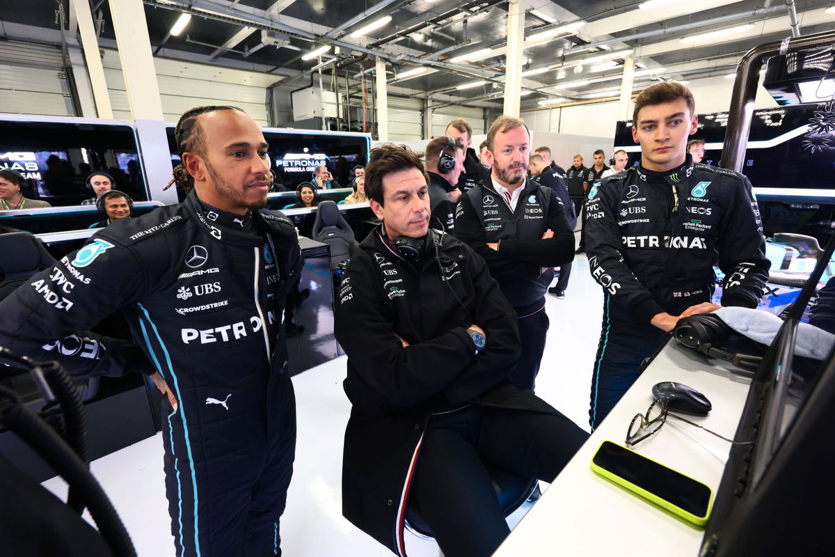 After Extending Lewis Hamilton's Contract, Toto Wolff Takes Final Call on  George Russell's Mercedes' Future - EssentiallySports