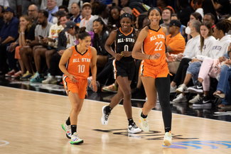 Jackie Young and Aja Wilson