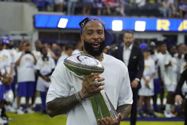 INGLEWOOD, CA – SEPTEMBER 8: Odell Beckham Jr. of the Rams with the Vince Lombarbi Trophy during an NFL, American Footba