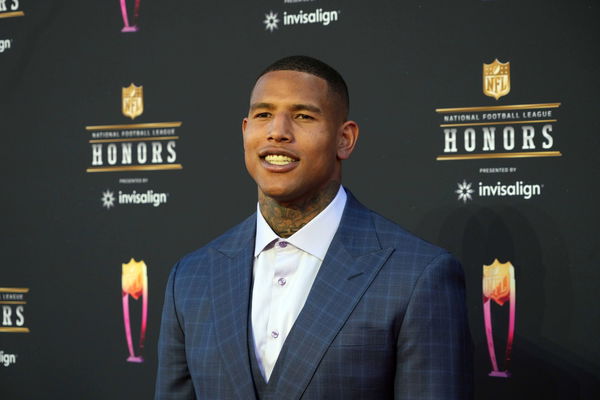 NFL, American Football Herren, USA NFL Honors-Red Carpet, Feb 10, 2022; Los Angeles, CA, USA; Darren Waller with the Las