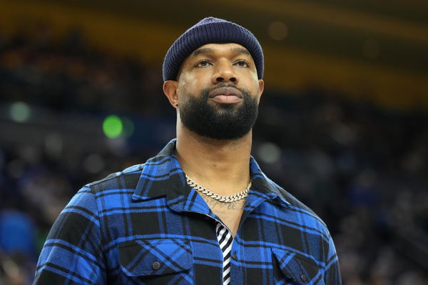 NCAA, College League, USA Basketball: Washington at UCLA, Feb 19, 2022; Los Angeles, California, USA; Green Bay Packers