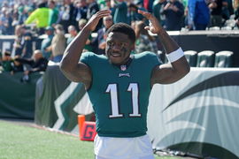 PHILADELPHIA, PA &#8211; OCTOBER 30: Philadelphia Eagles wide receiver AJ Brown (11) celebrates during the game between the Pi