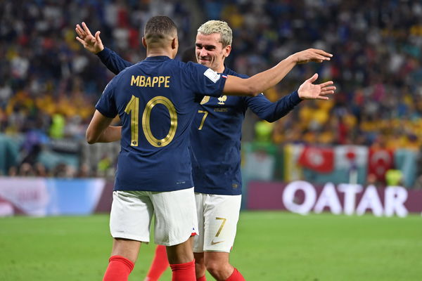 Schlussjubel Antoine GRIEZMANN (FRA) mit Kylian MBAPPE (FRA). Jubel,Freude,Begeisterung,Aktion. Spiel 5,Gruppe D Frankre