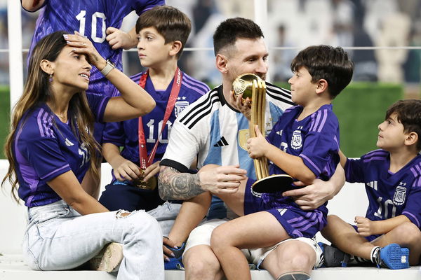 AL DAAYEN &#8211; (LR) Antonella Roccuzzo, Thiago, Lionel Messi of Argentina, Mateo, Ciro during the FIFA World Cup, WM, Weltm