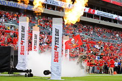 NFL, American Football Herren, USA New York Jets at Tampa Bay Buccaneers, Nov 12, 2017; Tampa, FL, USA; A member of the