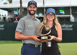 PGA, Golf Herren Valspar Championship &#8211; Final Round, Mar 12, 2017; Palm Harbor, FL, USA; Adam Hadwin poses with his fian
