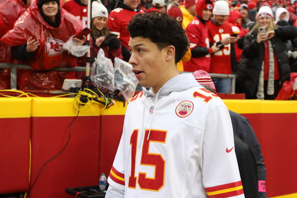 KANSAS CITY, MO &#8211; JANUARY 21: Kansas City Chiefs quarterback Patrick Mahomes (15) brother Jackson Mahomes before an AFC