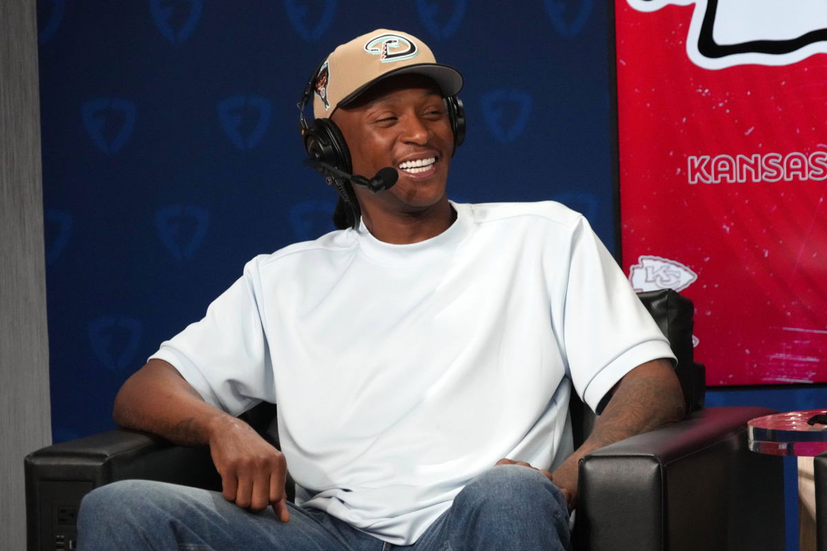 NFL Series 'The Other Home Team' In The Works DeAndre Hopkins & LAMF –  Deadline