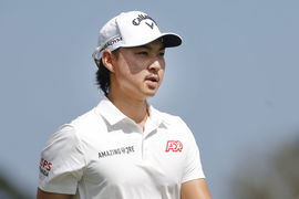 PGA, Golf Herren The Honda Classic &#8211; First Round Feb 23, 2023; Palm Beach Gardens, Florida, USA; Min Woo Lee looks on af