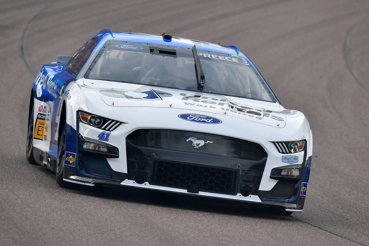 “Don’t Like Tearing Up Race Cars”- RFK Star Warns Entire Cup Field Against Do-or-Die Bid to Make the Chase at Daytona