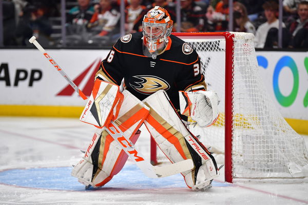 NHL, Eishockey Herren, USA Vancouver Canucks at Anaheim Ducks Mar 19, 2023; Anaheim, California, USA; Anaheim Ducks goal