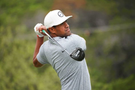 Moments After Making the Cut, Tony Finau’s Wife Hilariously Roasts His PGA Championship Prep