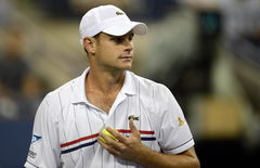 TENNIS: US Open-Del Potro vs Roddick Sep 4, 2012; Queens, NY, USA; Andy Roddick (USA) prepares to serve against Juan Mar