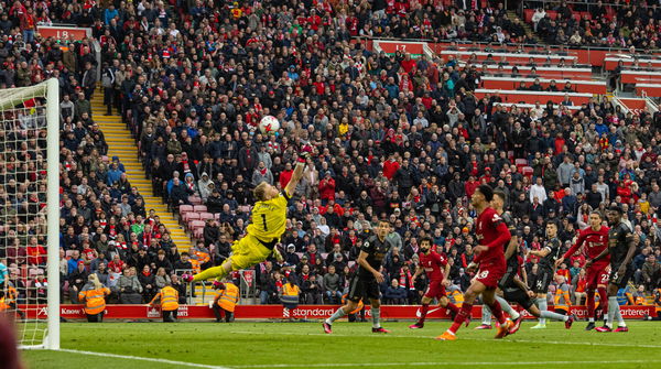 Football &#8211; FA Premier League &#8211; Liverpool FC v Arsenal FC LIVERPOOL, ENGLAND &#8211; Sunday, April 9, 2023: Arsenal s goalkeepe