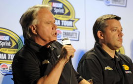 NASCAR, Motorsport, USA Sprint Media Tour Jan 27, 2014; Charlotte, NC, USA; Stewart Haas Racing co-owner Gene Haas addre