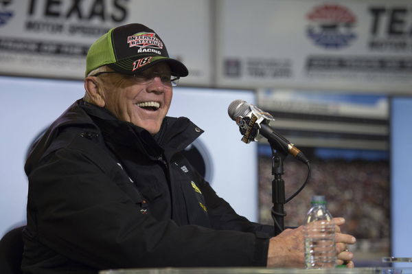 NASCAR, Motorsport, USA Duck Commander 500 Apr 9, 2016; Fort Worth, TX, USA; Team owner Joe Gibbs speaks to the media af