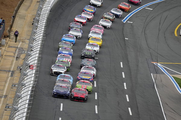 NASCAR, Motorsport, USA Coca-Cola 600 May 29, 2023; Concord, North Carolina, USA; Grid readies for a restart out of turn