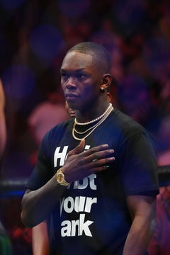 MMA: UFC 290 &#8211; Whittaker vs Du Plessis Jul 8, 2023; Las Vegas, Nevada, USA; UFC Fighter Israel Adesanya after the fight