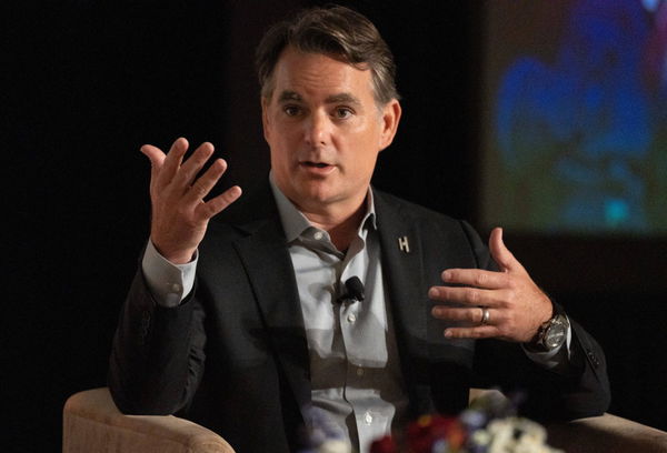 Syndication: Arizona Republic Four-time NASCAR, Motorsport, USA Cup Series champion Jeff Gordon speaks at the NASCAR Cha