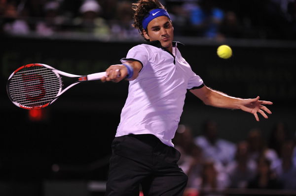 Andy Roddick defeats Roger Federer in their quarter final of the Sony Ericsson Open &#8211; Key Biscayne Switzerland s Roger F