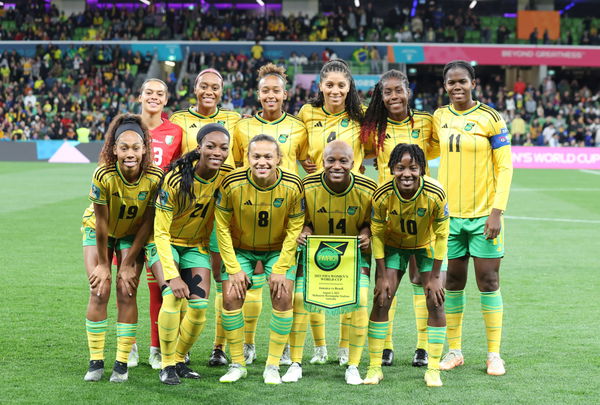 (230802) &#8212; MELBOURNE, Aug. 2, 2023 &#8212; Jamaica s starting players pose for photos before the Group F match between Jamai