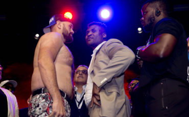 Francis Ngannou Sparring Anthony Joshua's Former Opponent ...