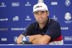 PGA, Golf Herren Ryder Cup &#8211; Practice Round Sep 27, 2023; Rome, ITA; Team USA golfer Scottie Scheffler speaks during a p