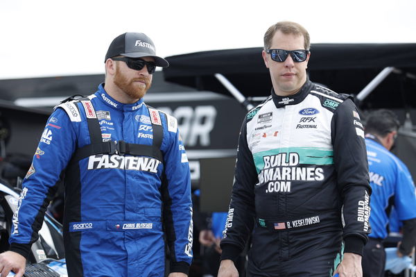 NASCAR, Motorsport, USA Cup Series 2023: Crayon 301 NASCAR Cup Drivers, Brad Keselowski (6) and Chris Buescher (17) get